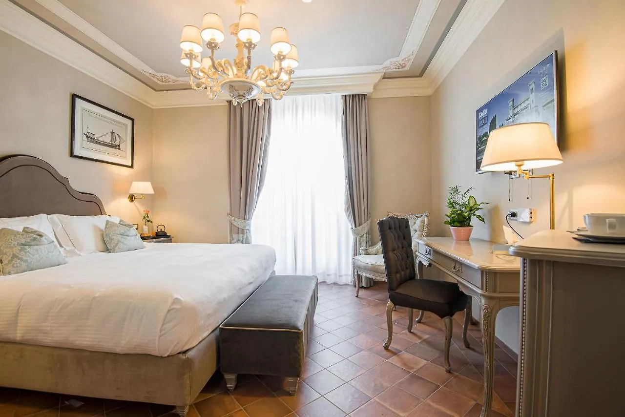 Castello Bonaria Wine & Spa Resort Campiglia Marittima Hotel